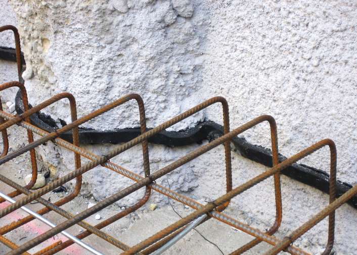 563. Résfalra rögzített BT duzzadószalag